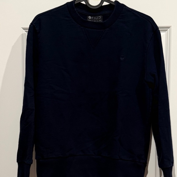 ✨ FIGS Leon™ Crewneck Sweatshirt – Navy – Size XS ✨ - Picture 4 of 6